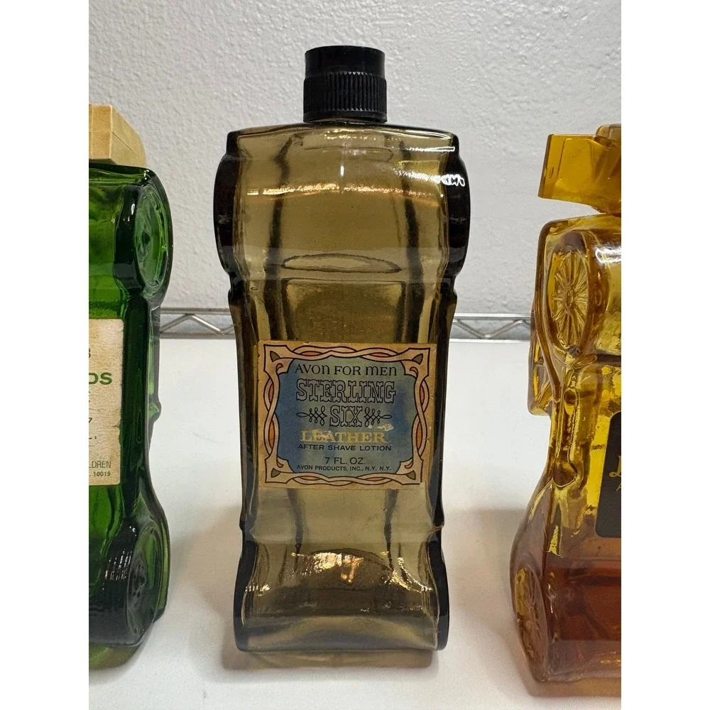 Vintage Avon, Decanter, Collectible Glass, Men's Grooming, Classic Cars, Automob